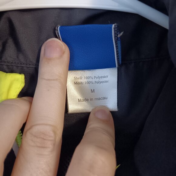 EUC Reflective Cycling Rain Jacket Windbreaker Size M PerformanceBike.com - Picture 4 of 5